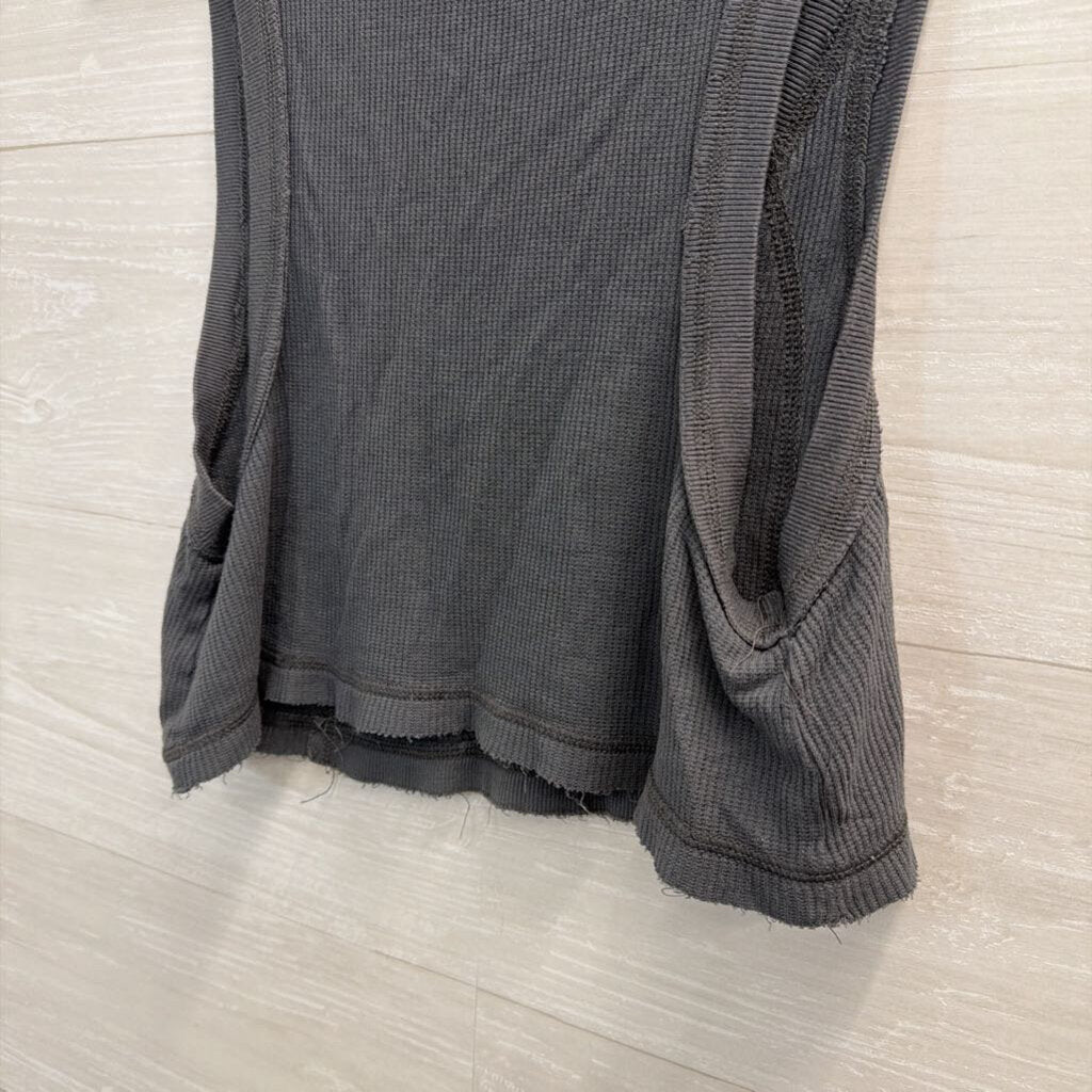Out From Under Grey Cropped Tank Top Medium