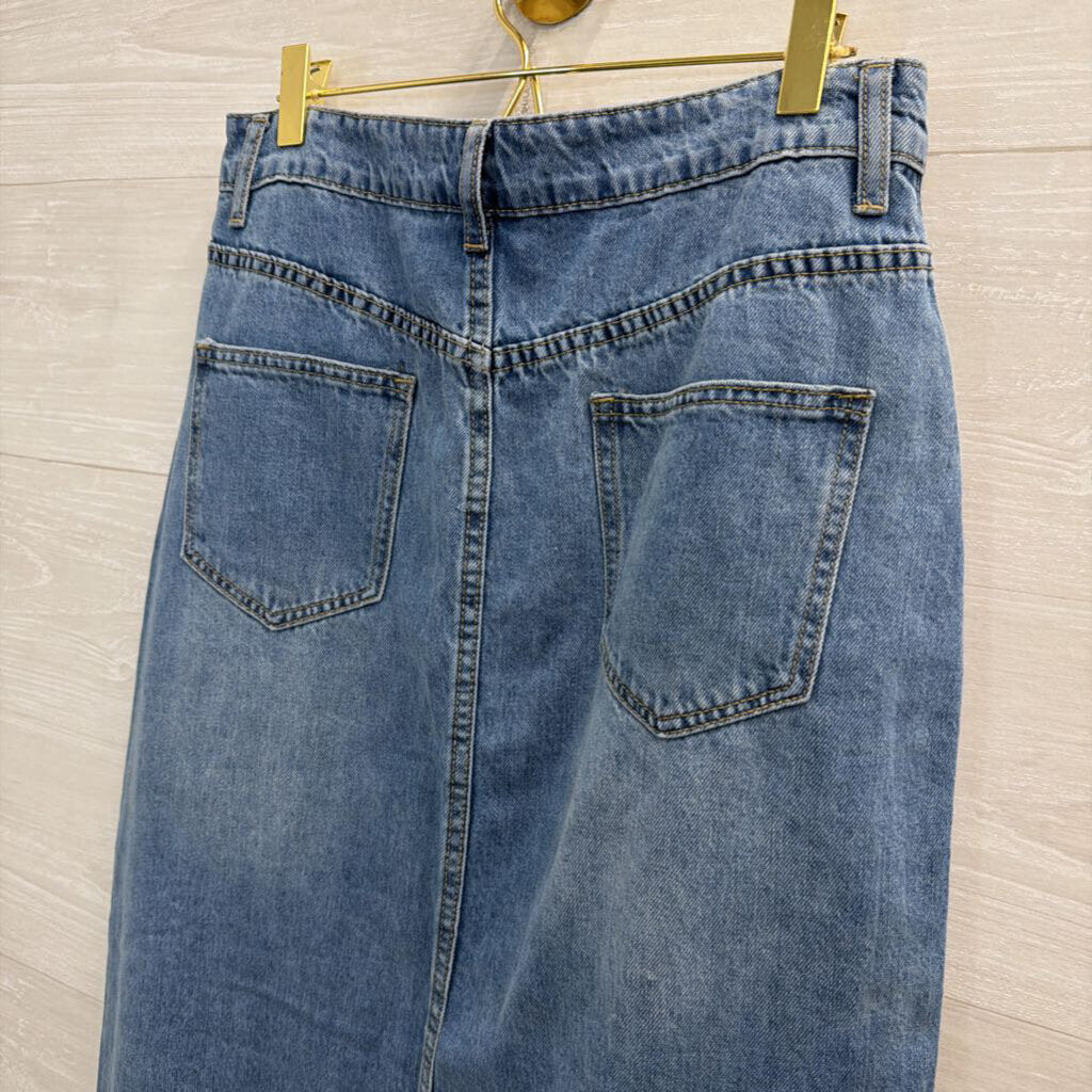 Medium Wash Denim Midi Skirt Medium