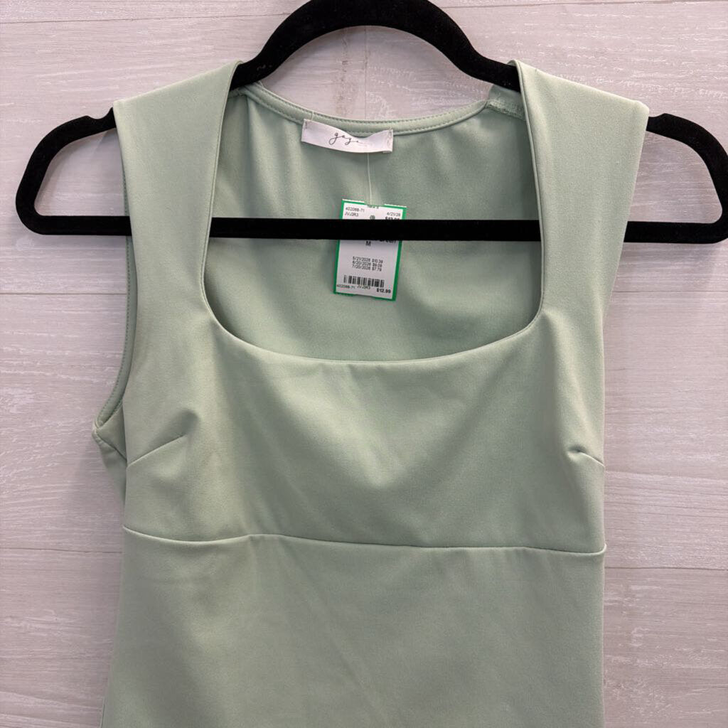 Gaze Green Cropped Tank Top Medium
