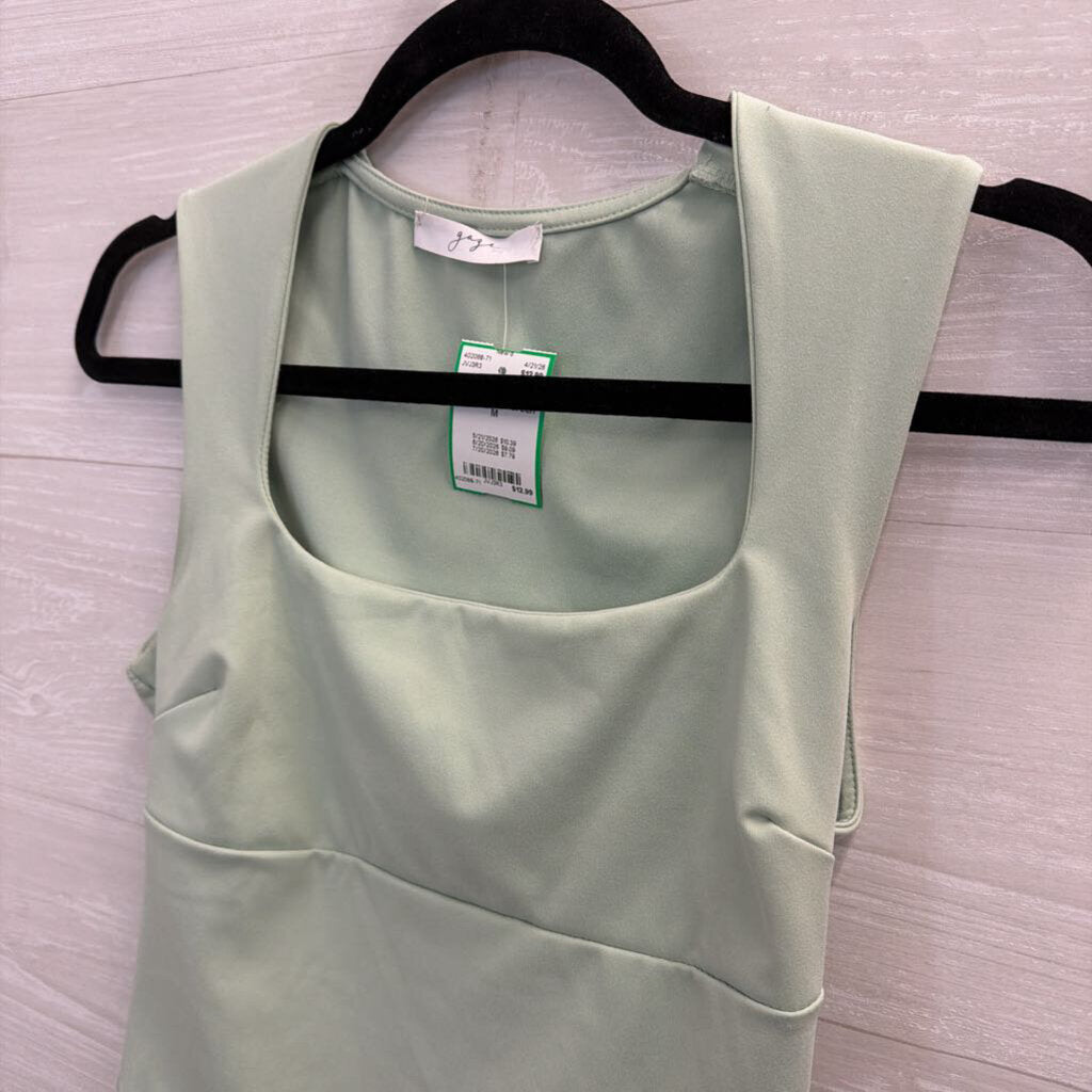 Gaze Green Cropped Tank Top Medium