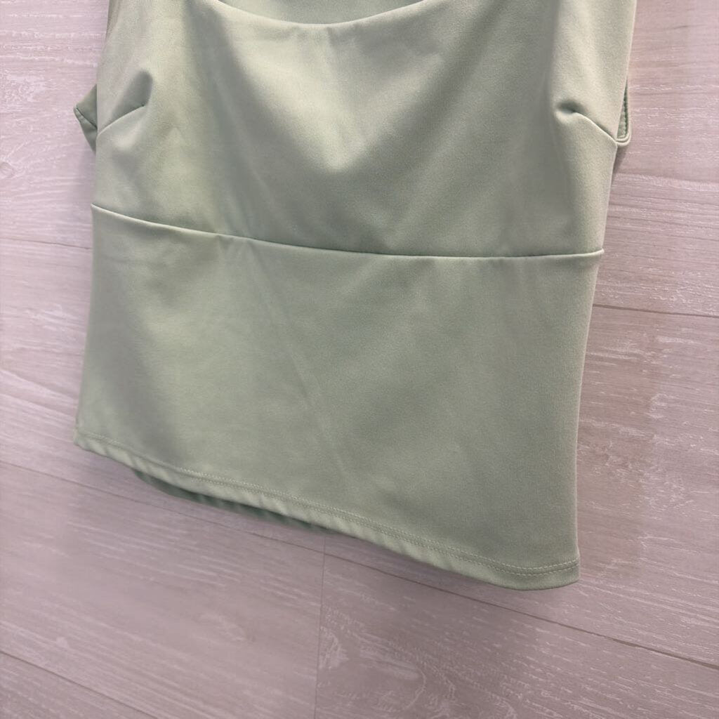 Gaze Green Cropped Tank Top Medium