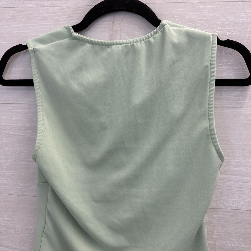 Gaze Green Cropped Tank Top Medium