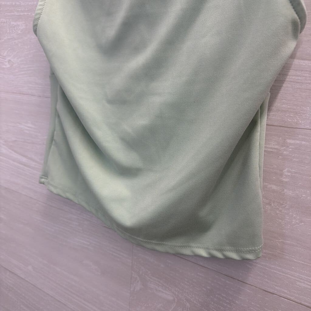 Gaze Green Cropped Tank Top Medium