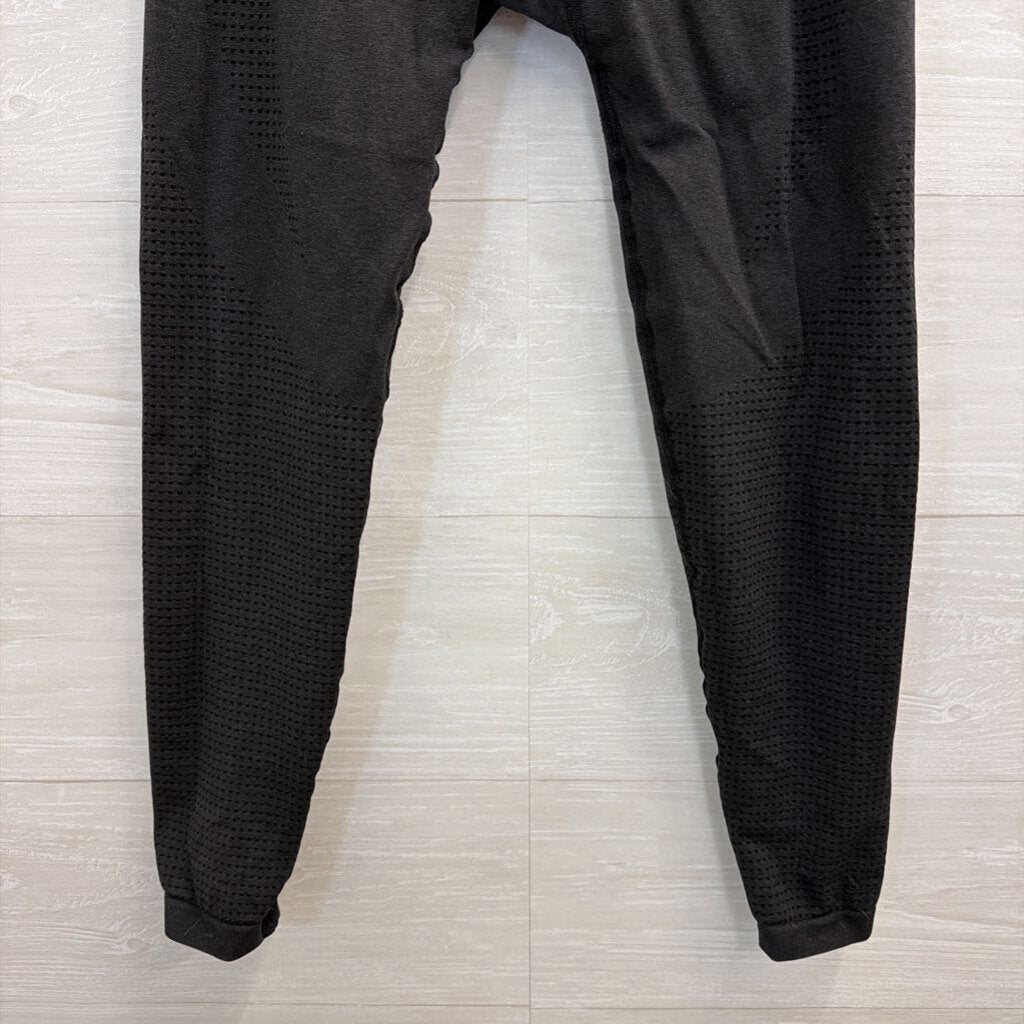 GymShark Black Textured Athletic Leggings Small