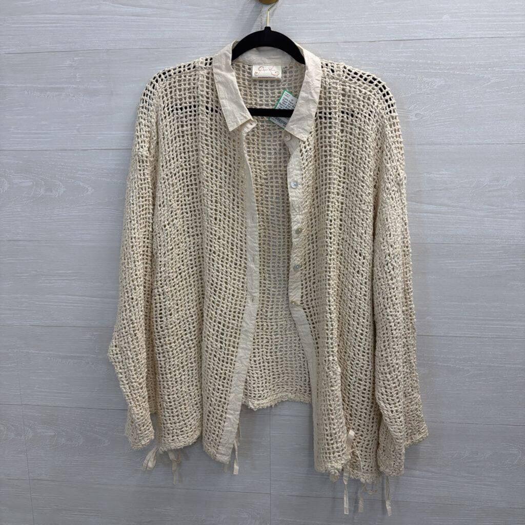 Paper lace Beige Open Knit Long Sleeve Button Front Top Large/ Extra Large