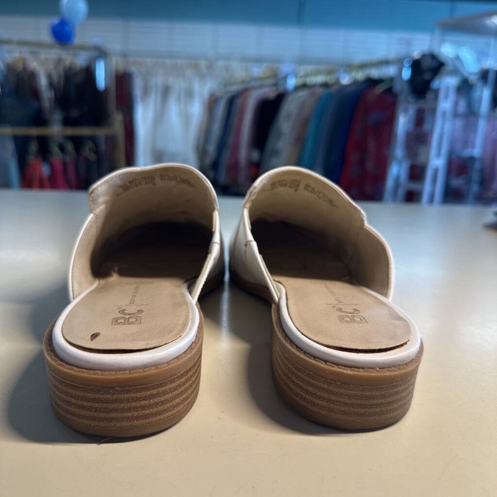 BC White Leather Austin Mules 8