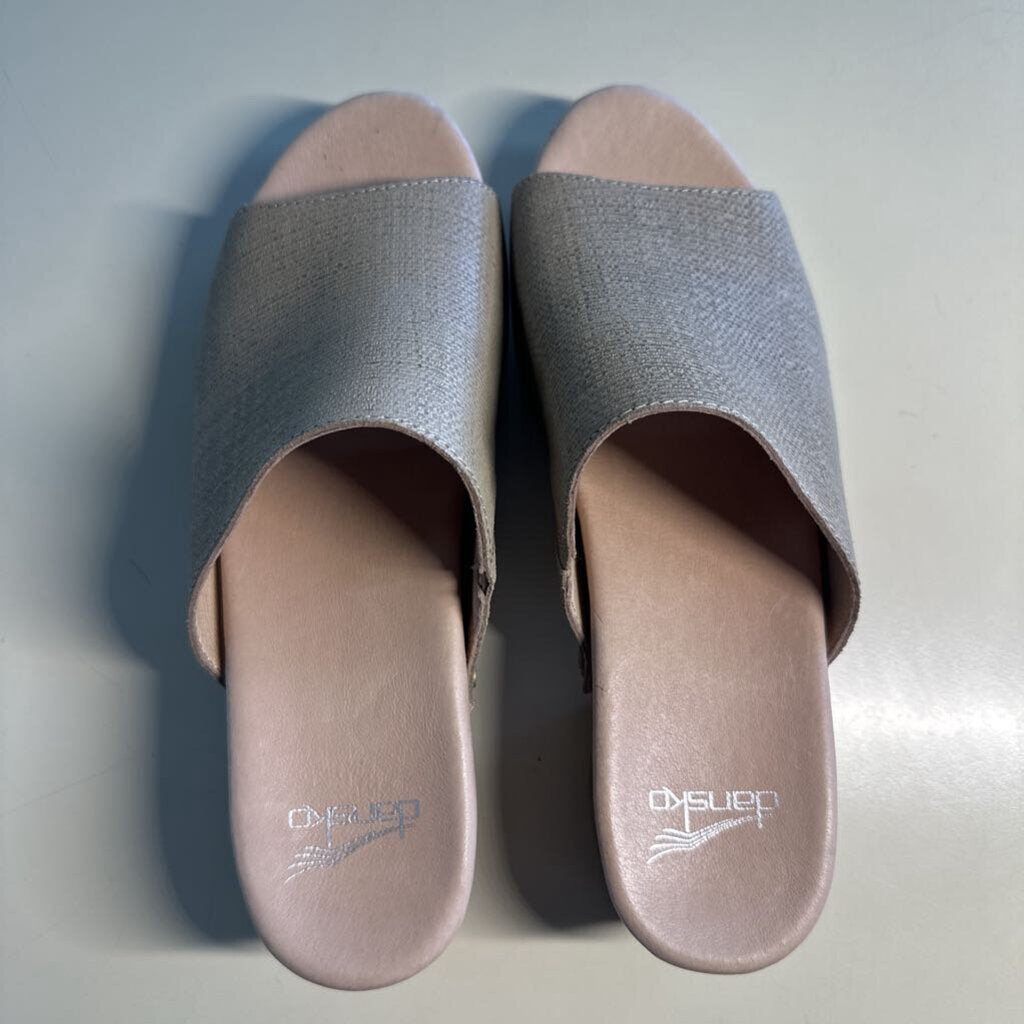 Dansko Beige Textured Leather Maci Heel Sandals 40