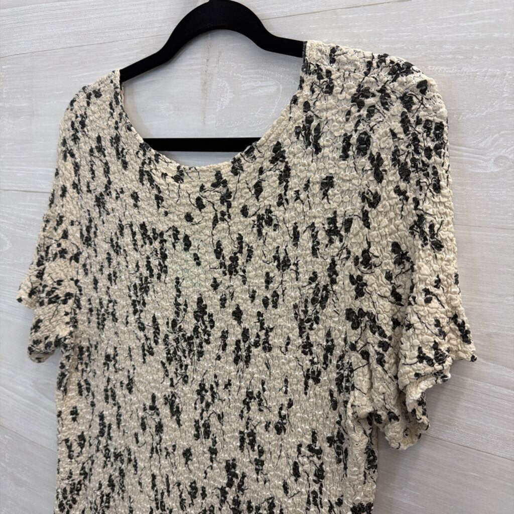 Worthington White/ Black Stretch Print Short Sleeve Top 1X