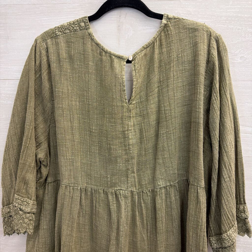 Rachel Zoe Green Embroidered Long SLeeve Top 2X
