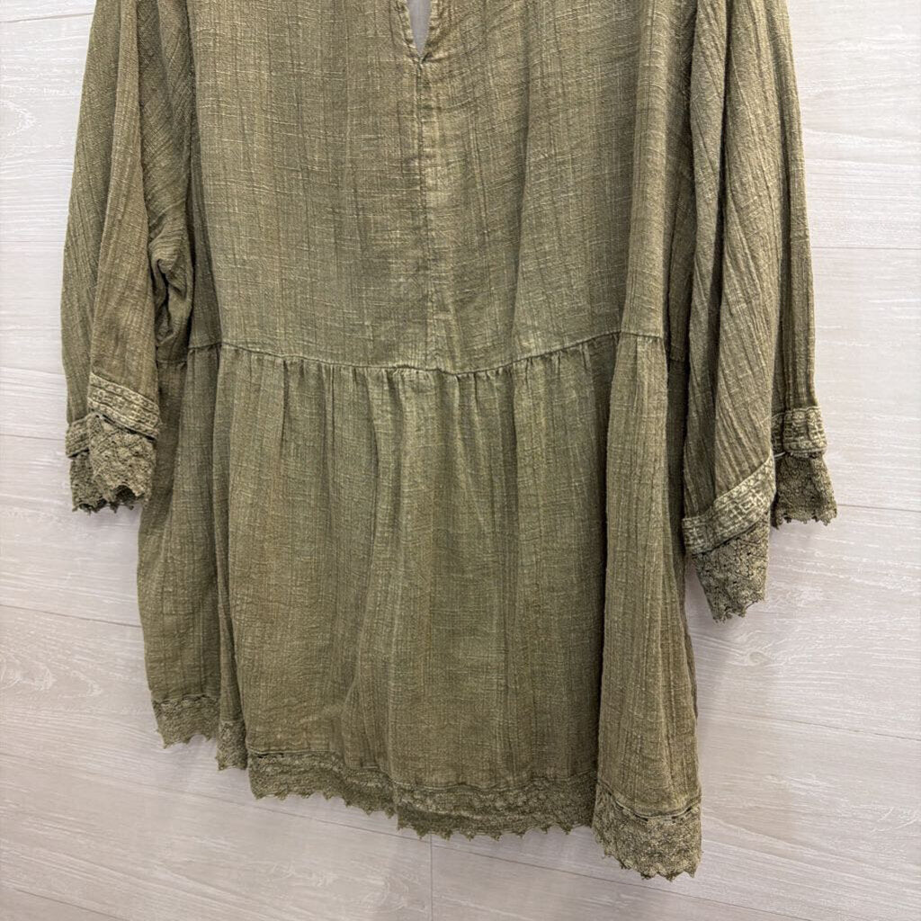 Rachel Zoe Green Embroidered Long SLeeve Top 2X
