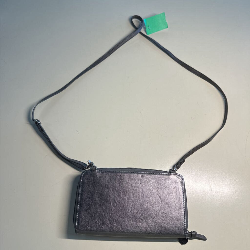 The Sak Iris Large Smartphone Crossbody Wallet