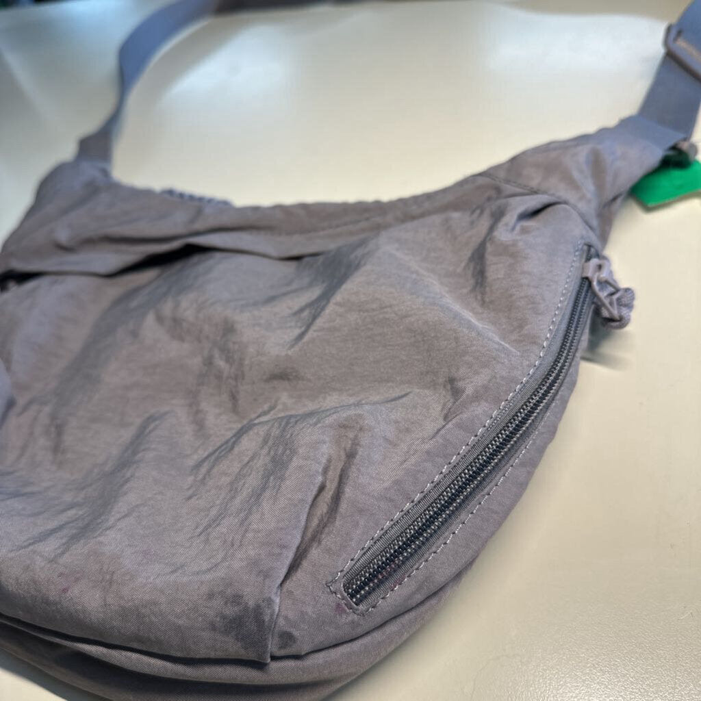 Grey Nylon Travel Body Hobo Bag