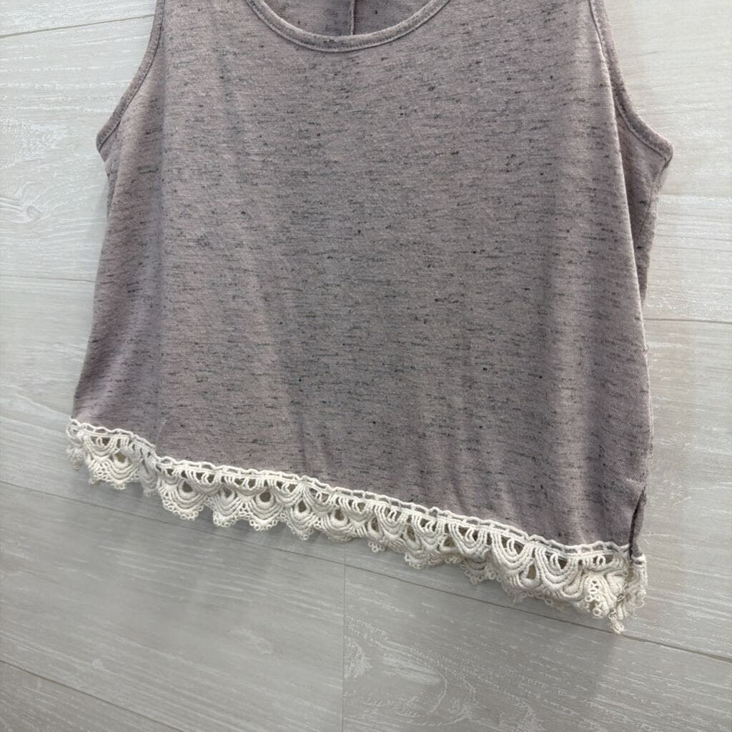 Chloe K Grey/ White Trim Cropped Tank Top Extra Small