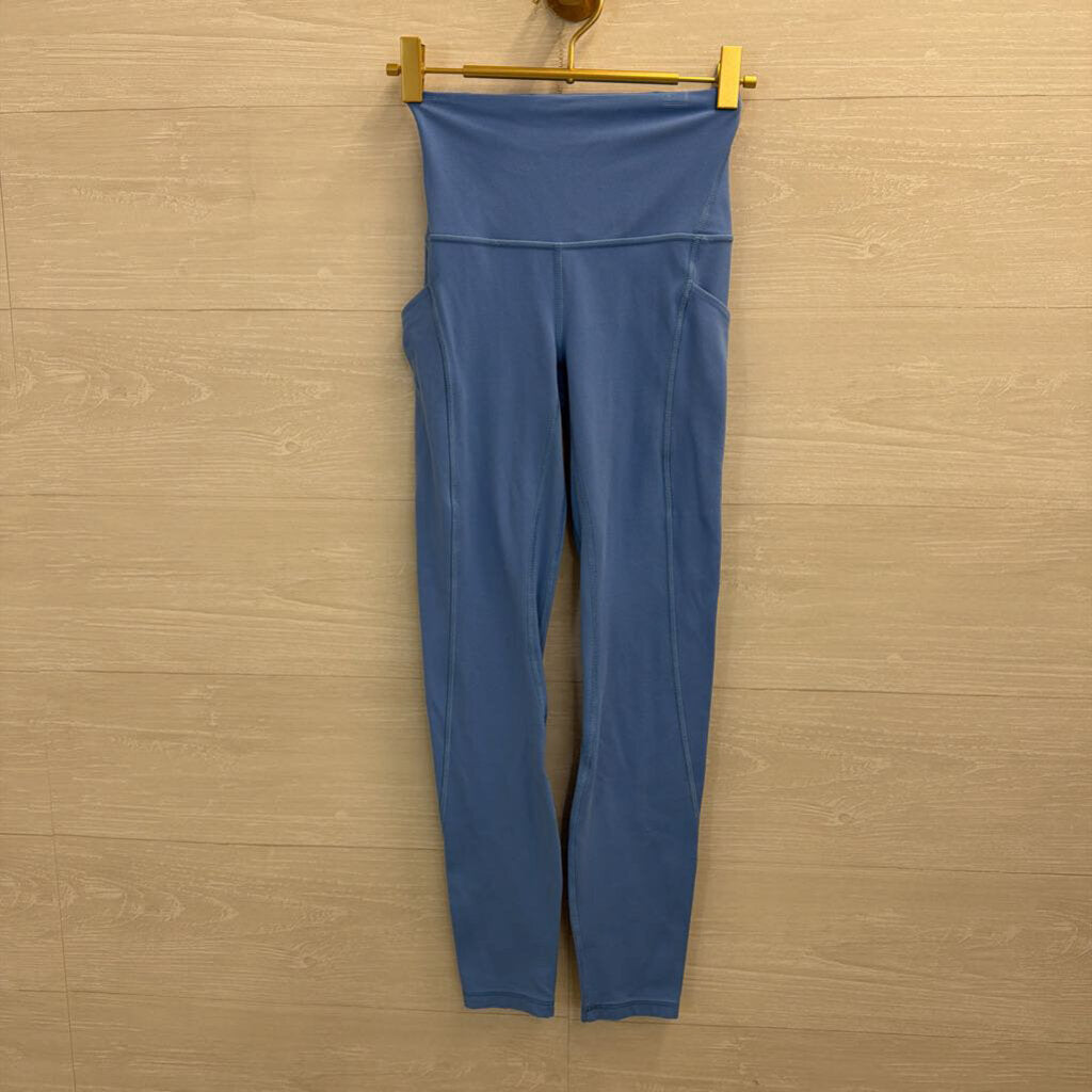 Lululemon Blue Cropped Leggings 2