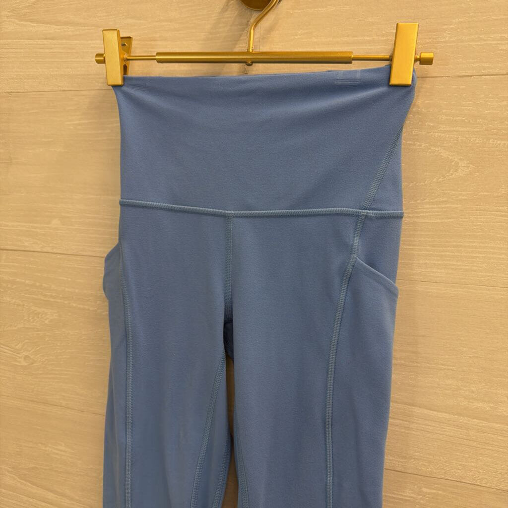 Lululemon Blue Cropped Leggings 2