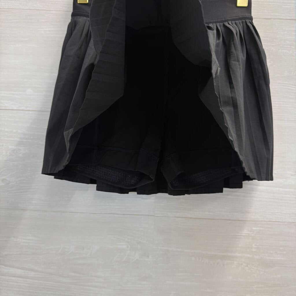 Lululemon Black Pleated Skirt 2