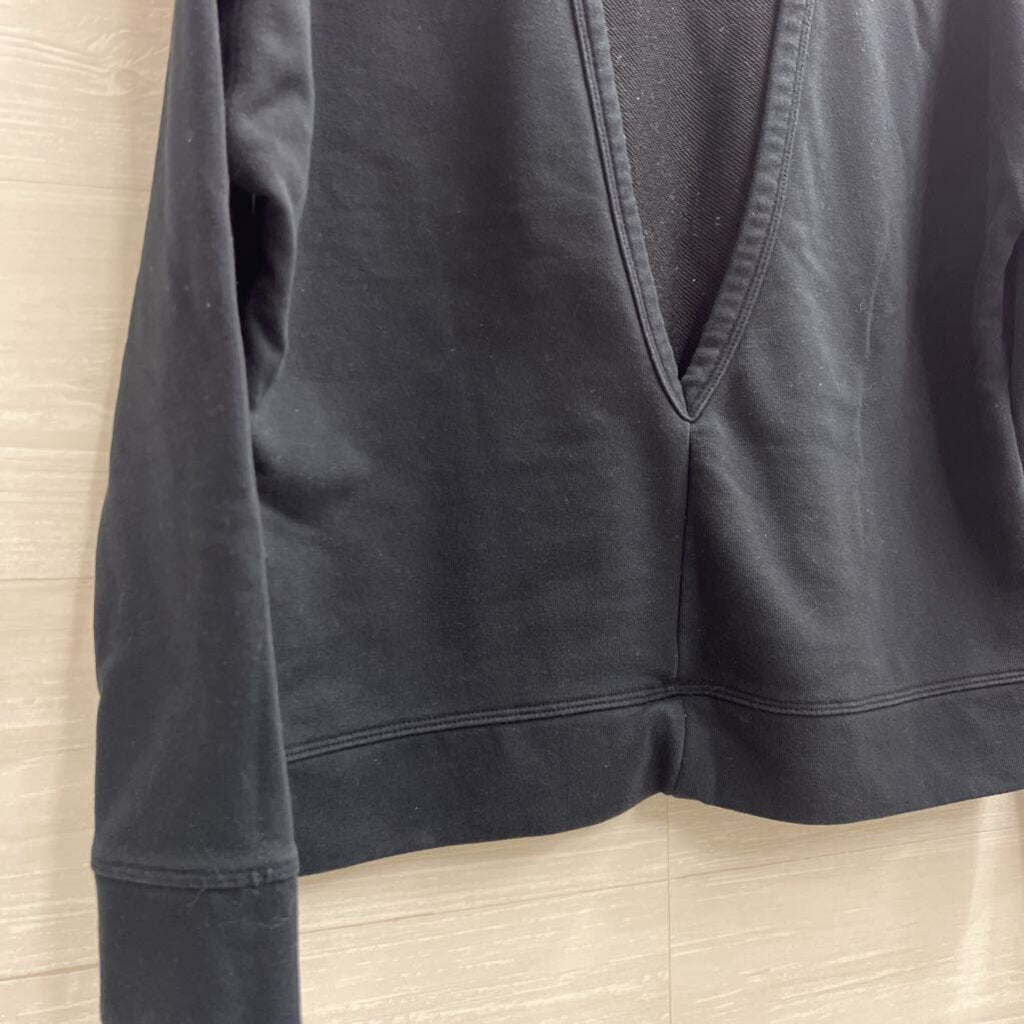 Nike Black Crewneck with Open Back Medium