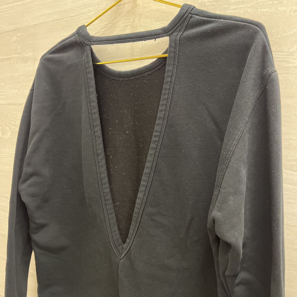 Nike Black Crewneck with Open Back Medium