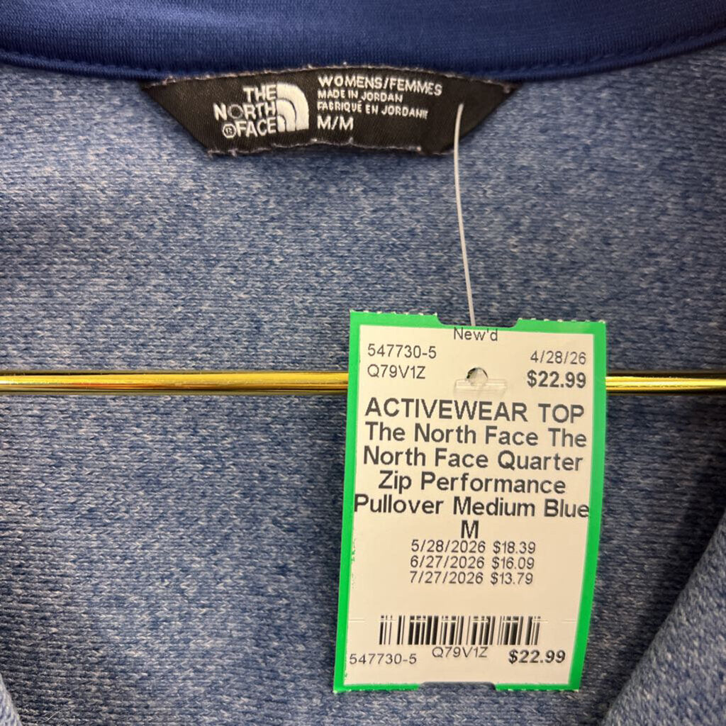 The North Face Quarter Zip Performance Pullover Medium