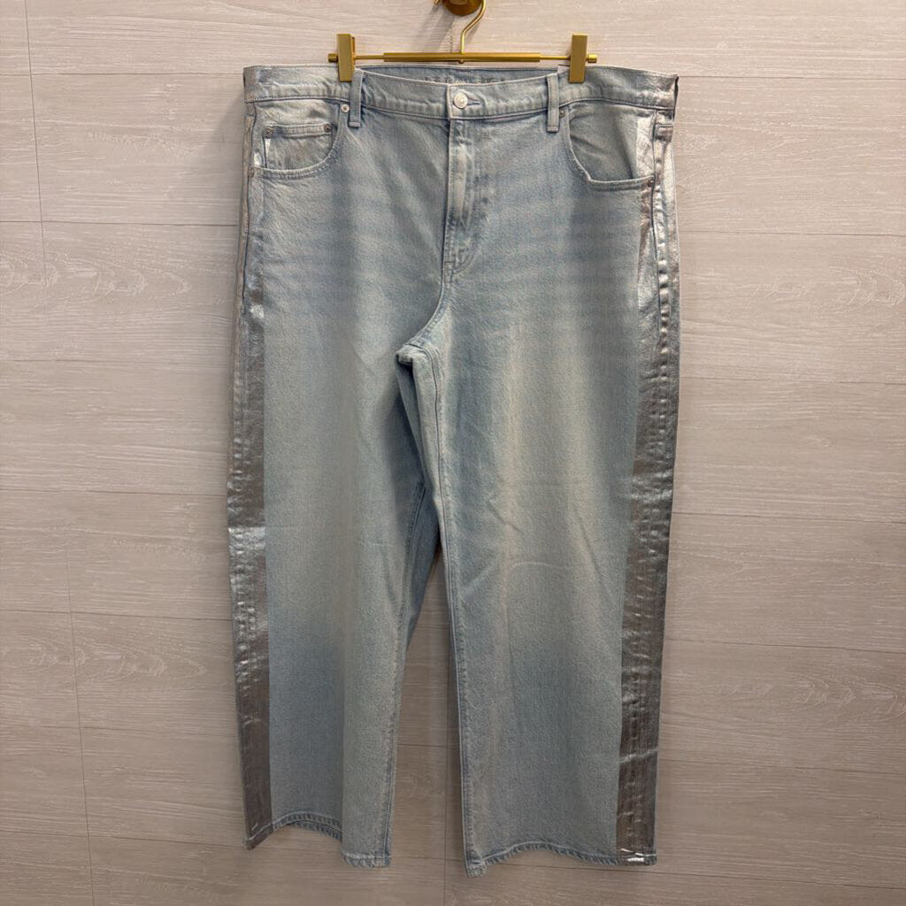 American Eagle Light Wash Metallic Silver Stripe Stovepipe Jeans 18