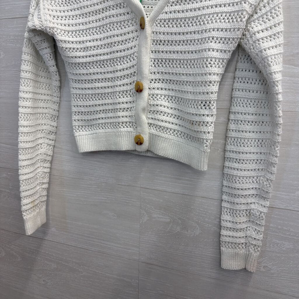 Hollister White Knitted Cropped Sweater XXS