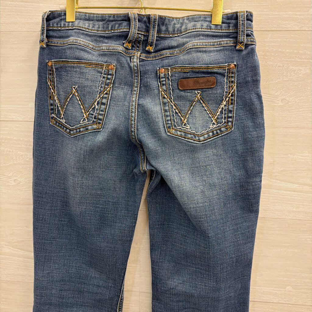 Wrangler Boot Cut Medium Wash 7/8x34