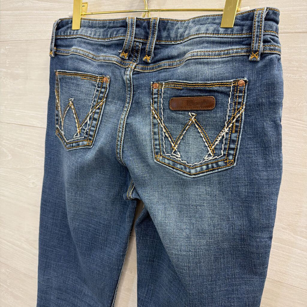 Wrangler Boot Cut Medium Wash 7/8x34
