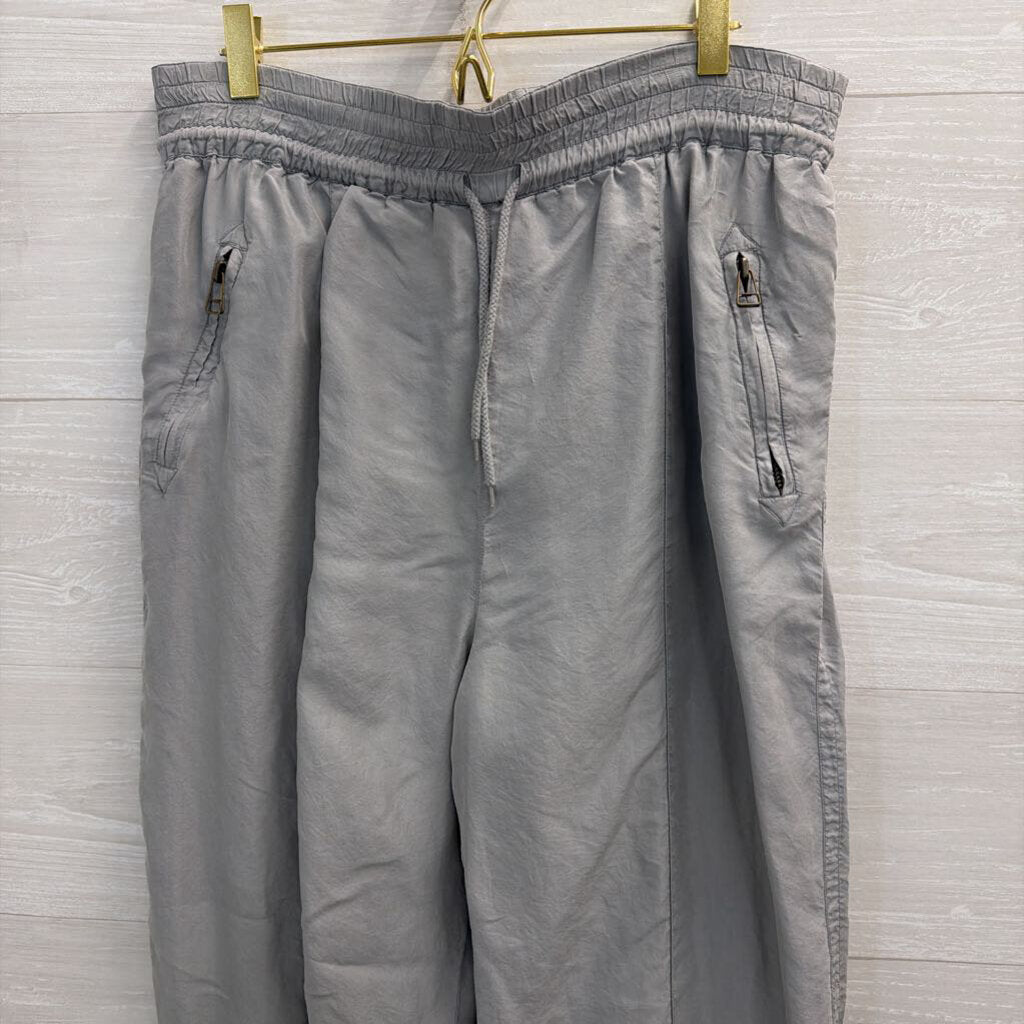 Kriss Kross Grey 100% Silk Jogger Medium