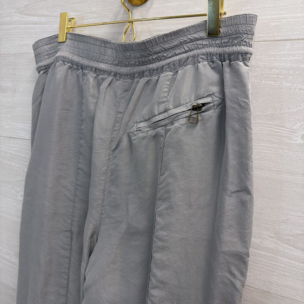 Kriss Kross Grey 100% Silk Jogger Medium