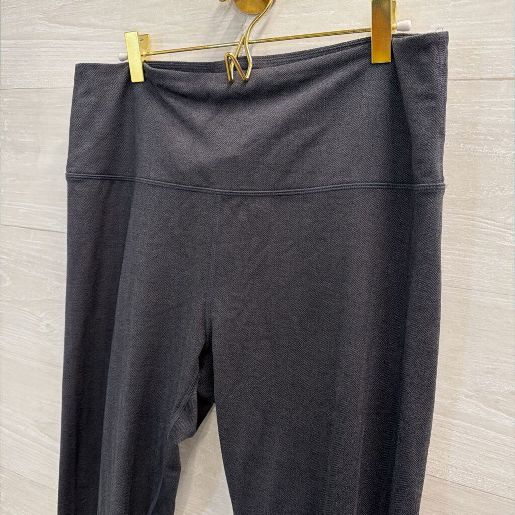 Oiselle Grey Leggings 12