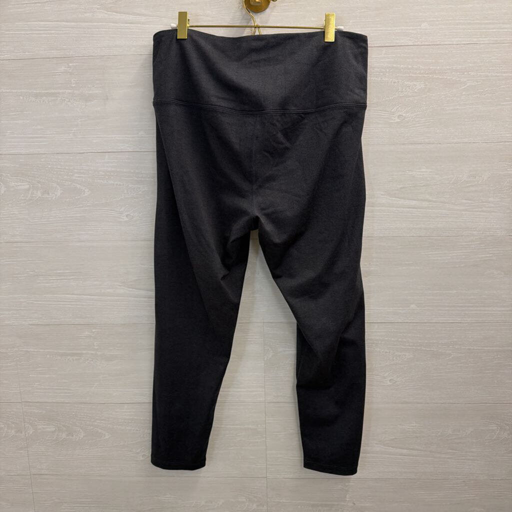 Oiselle Grey Leggings 12