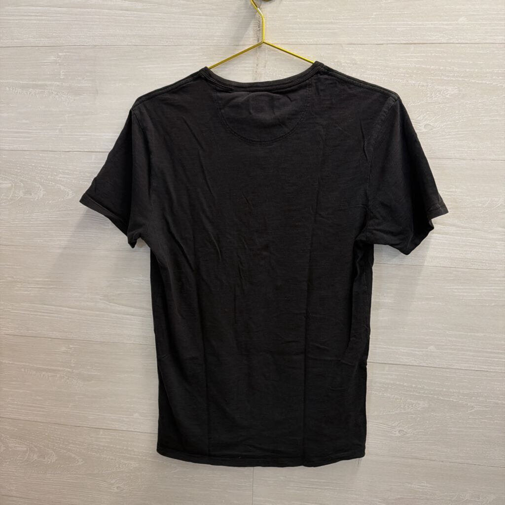 Levi's Black Pocket Shortsleeve Tshirt Small