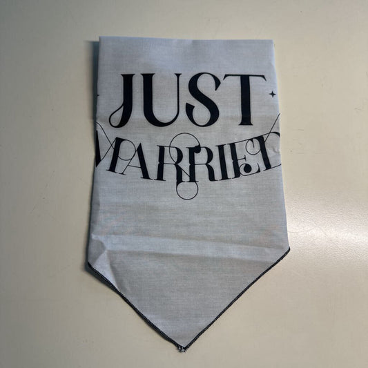 Top Paw Pet Bandana "Just Married"