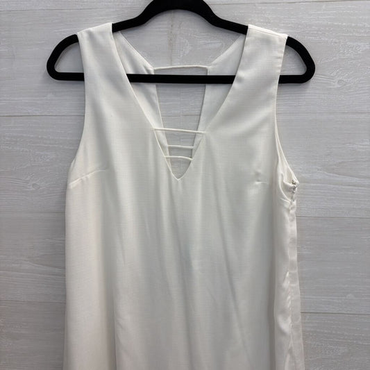 Love Riche White Sleeveless Shift Dress Medium