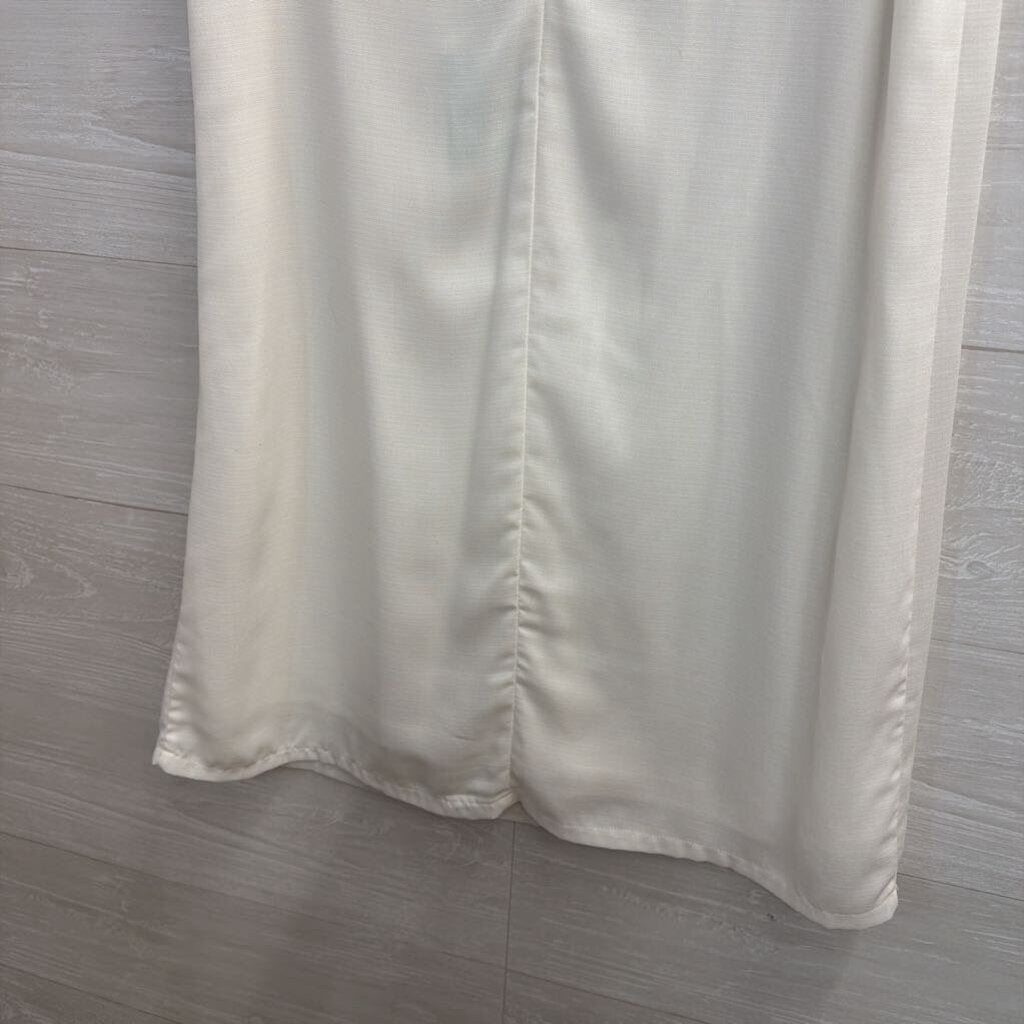 Love Riche White Sleeveless Shift Dress Medium