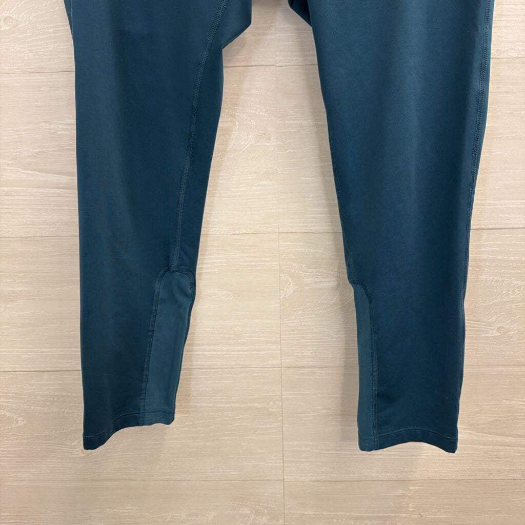 Nike Teal Cropped Leggings Medium