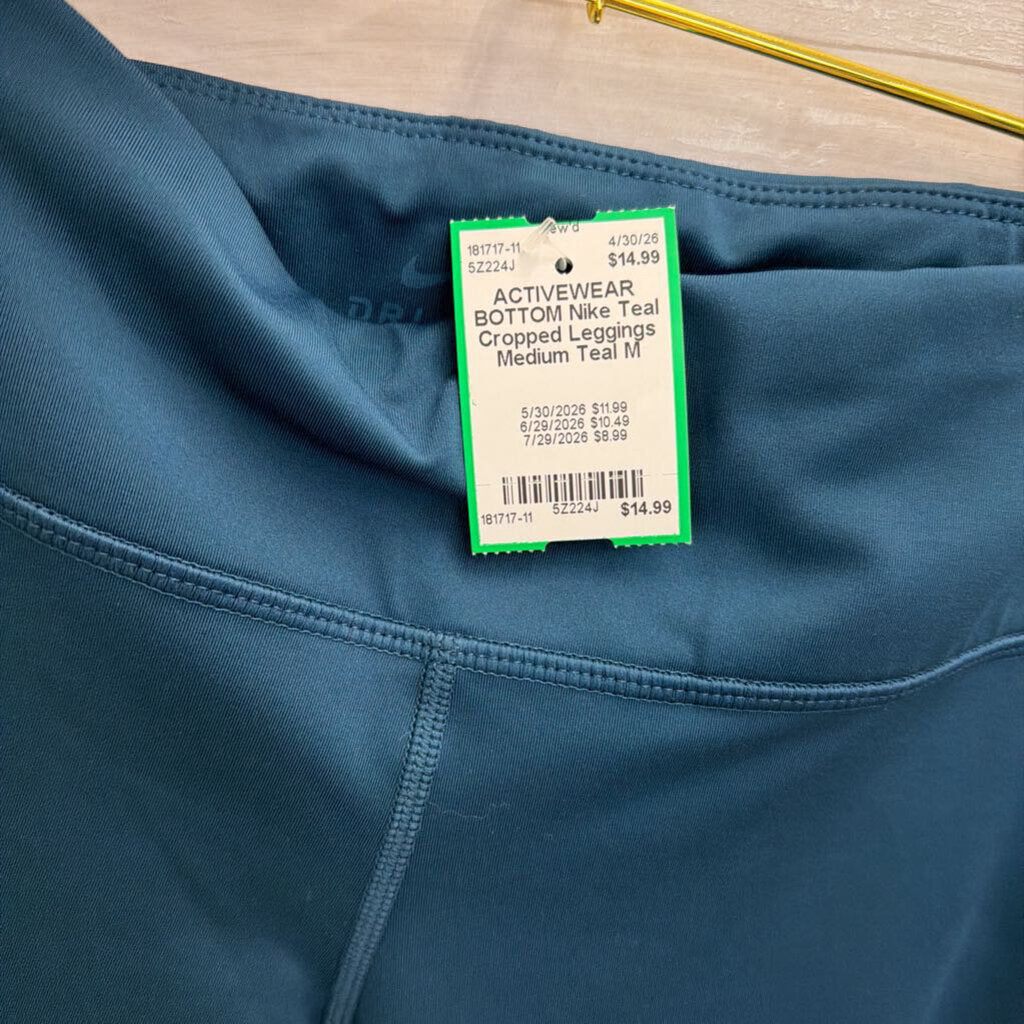 Nike Teal Cropped Leggings Medium