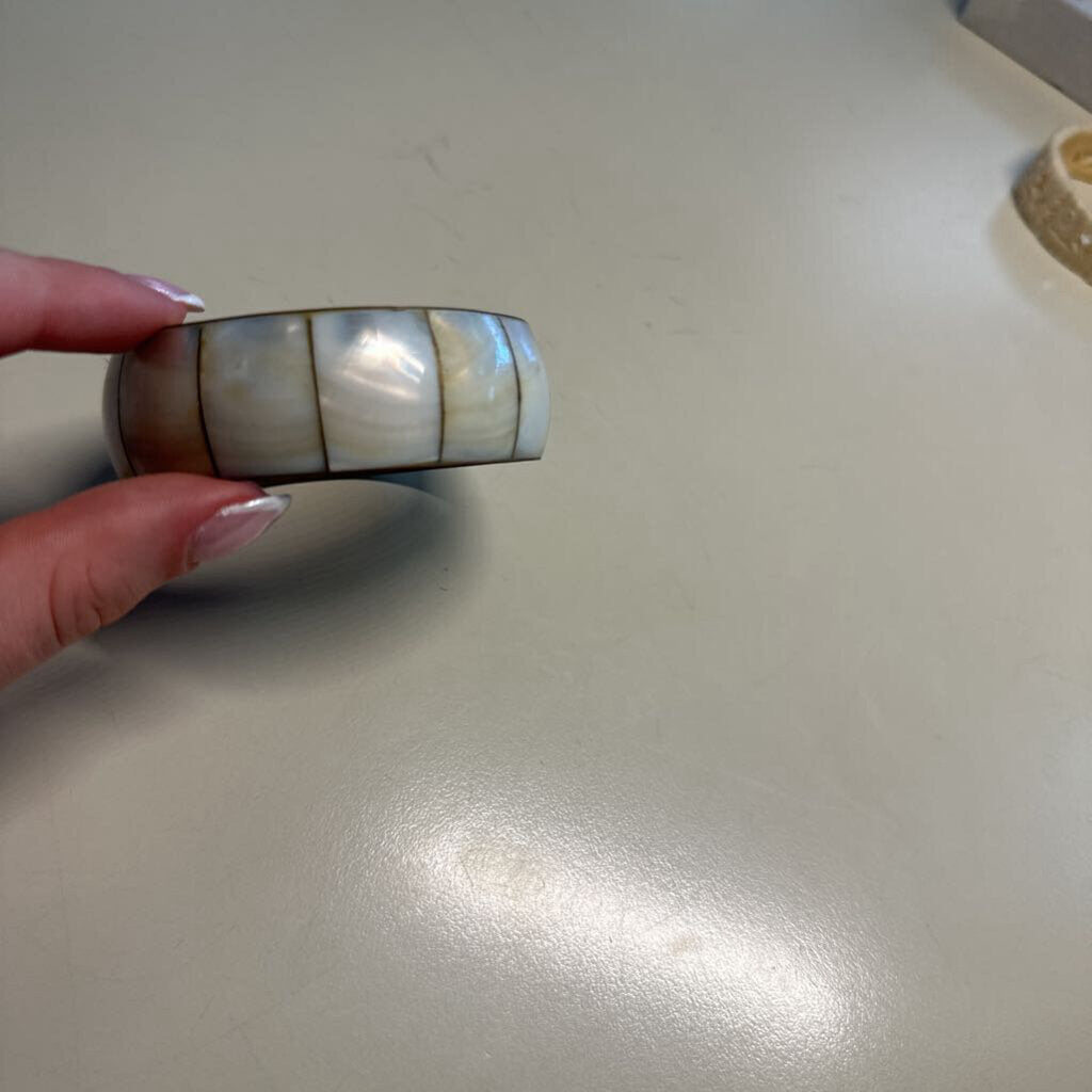 Vintage Mother of Pearl Brass Bangle Bracelet
