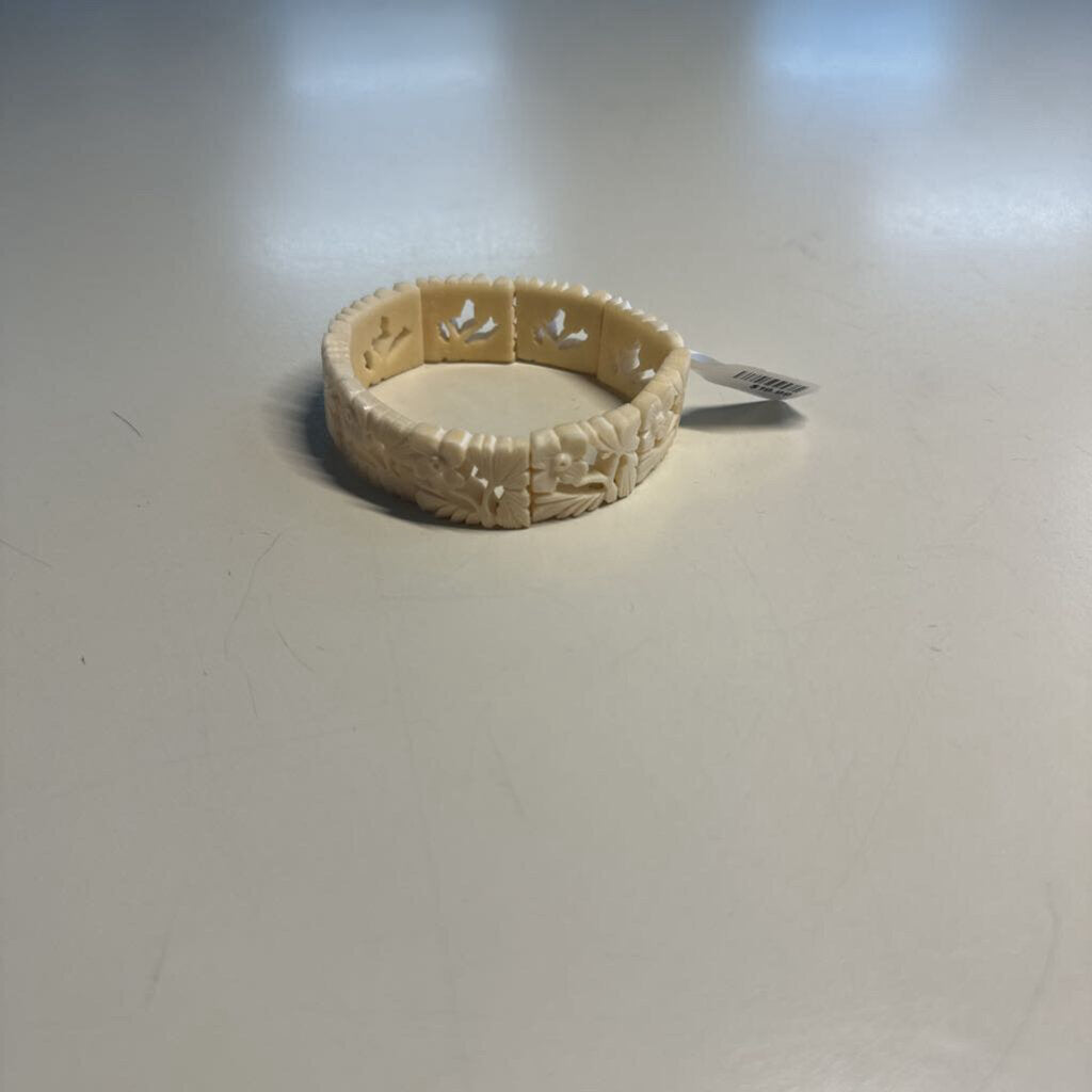 Vintage Carved Stretch Bracelet