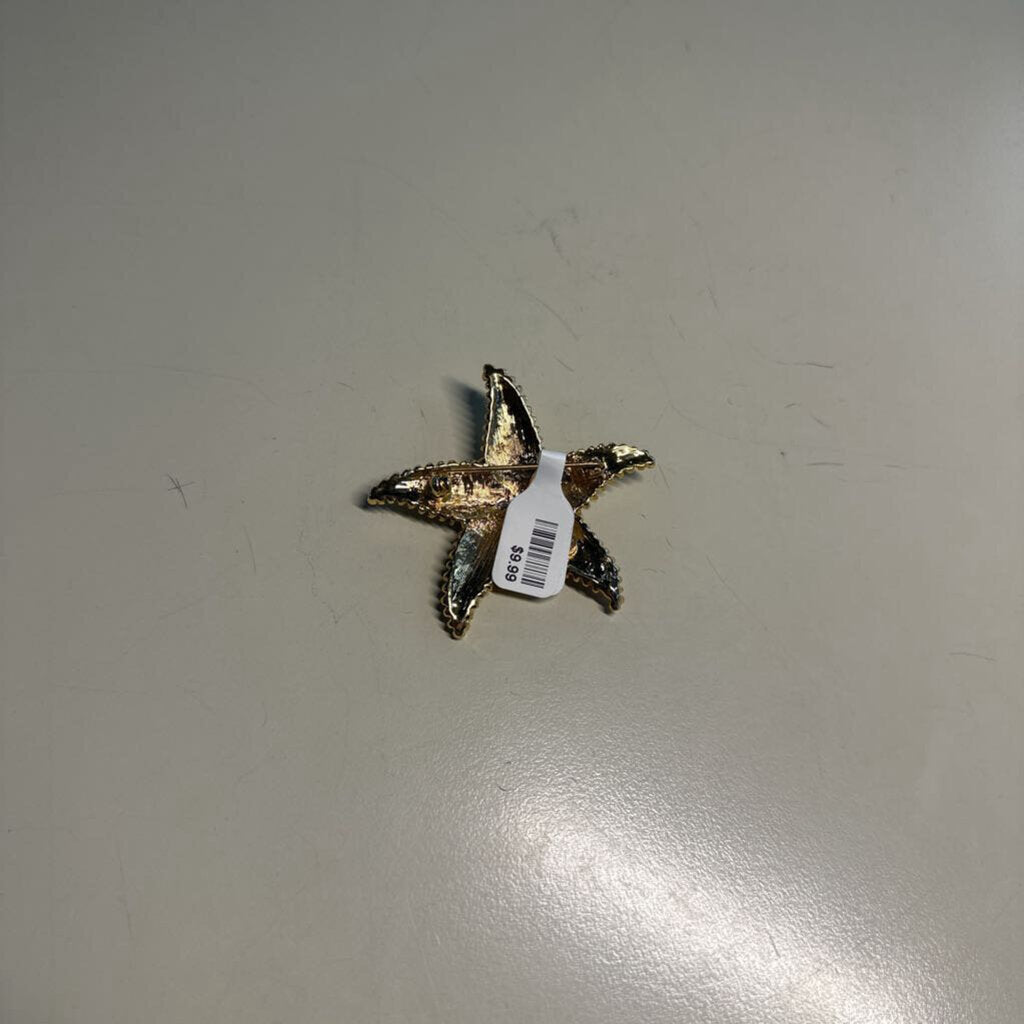 Vintage Gold Toned Starfish Pin