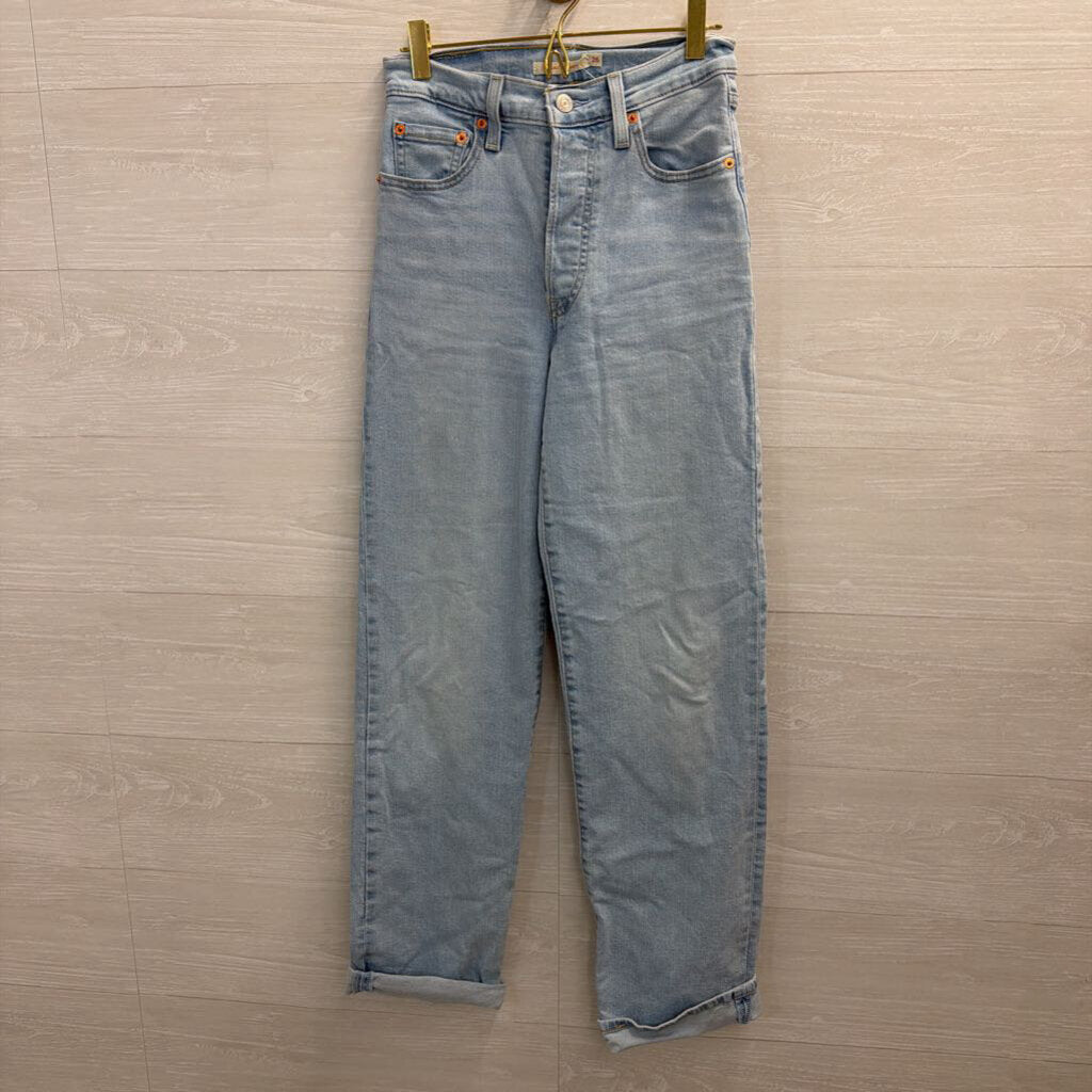 Levi Ribcage Straight Light Wash Jeans 26