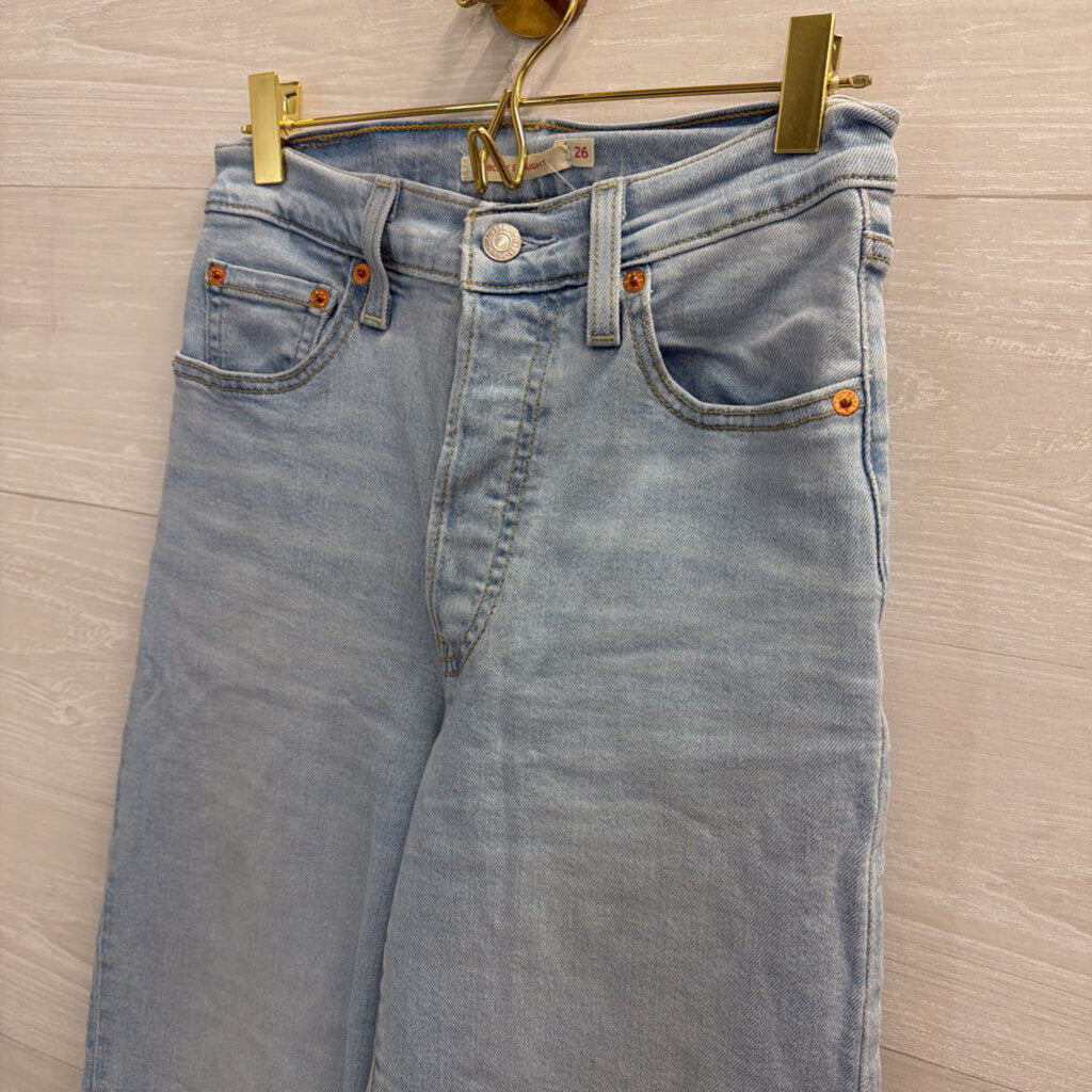 Levi Ribcage Straight Light Wash Jeans 26