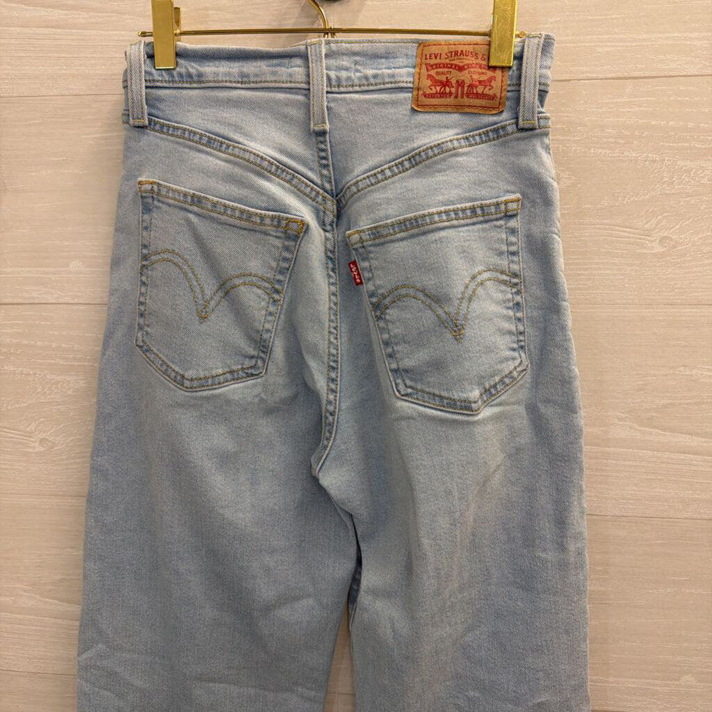 Levi Ribcage Straight Light Wash Jeans 26
