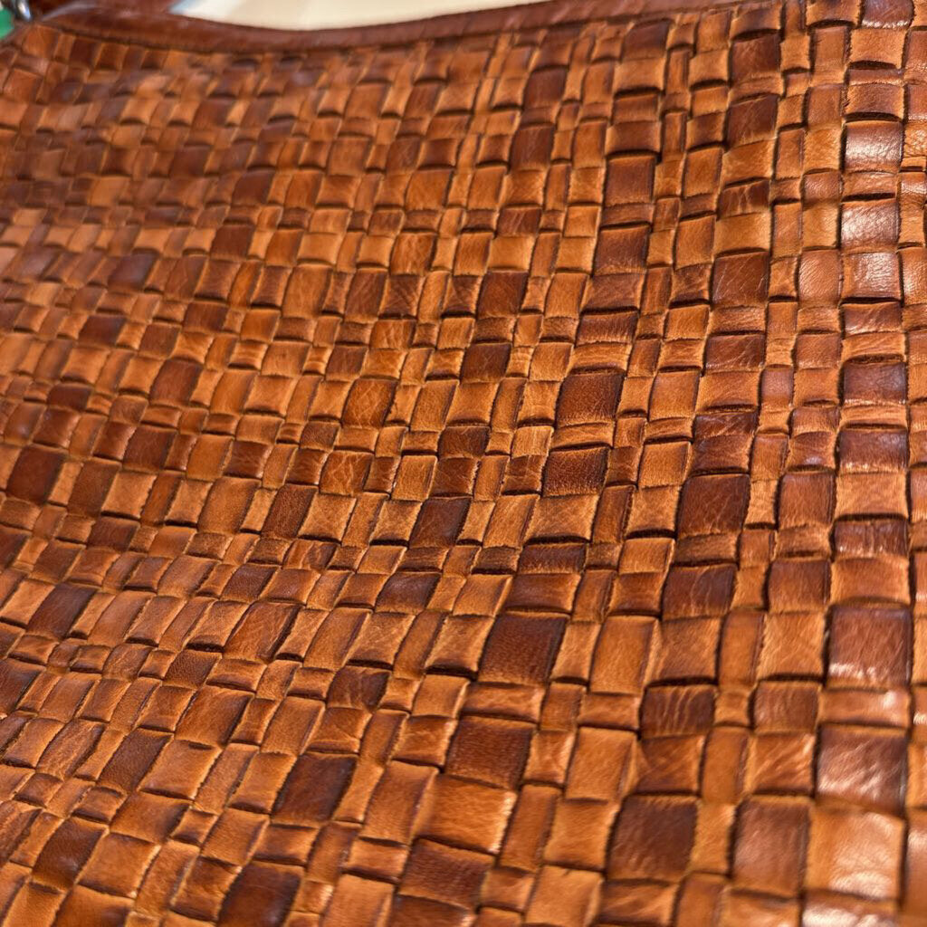 Vilenca Holland Brown Leather Crossbody