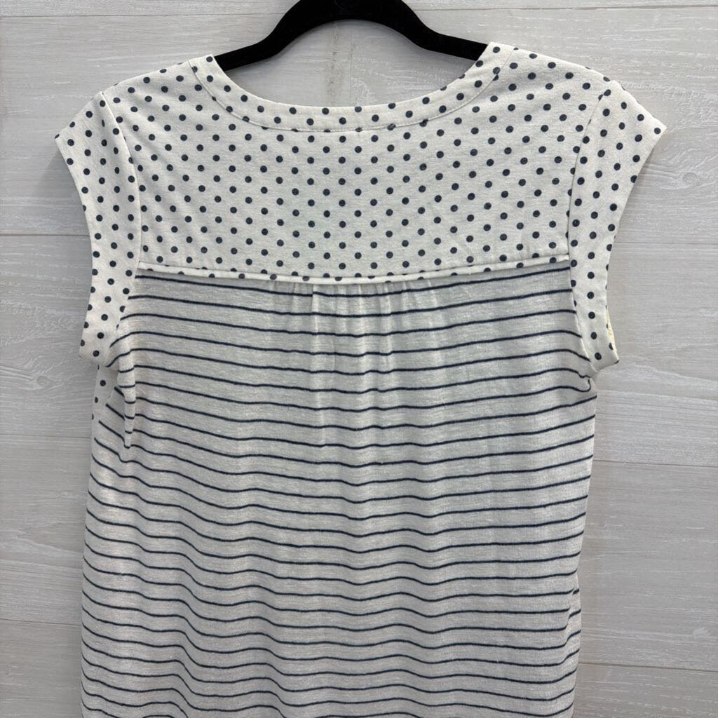 Daniel Rainn White/ Navy Polka Dot Short Sleeve Top Small