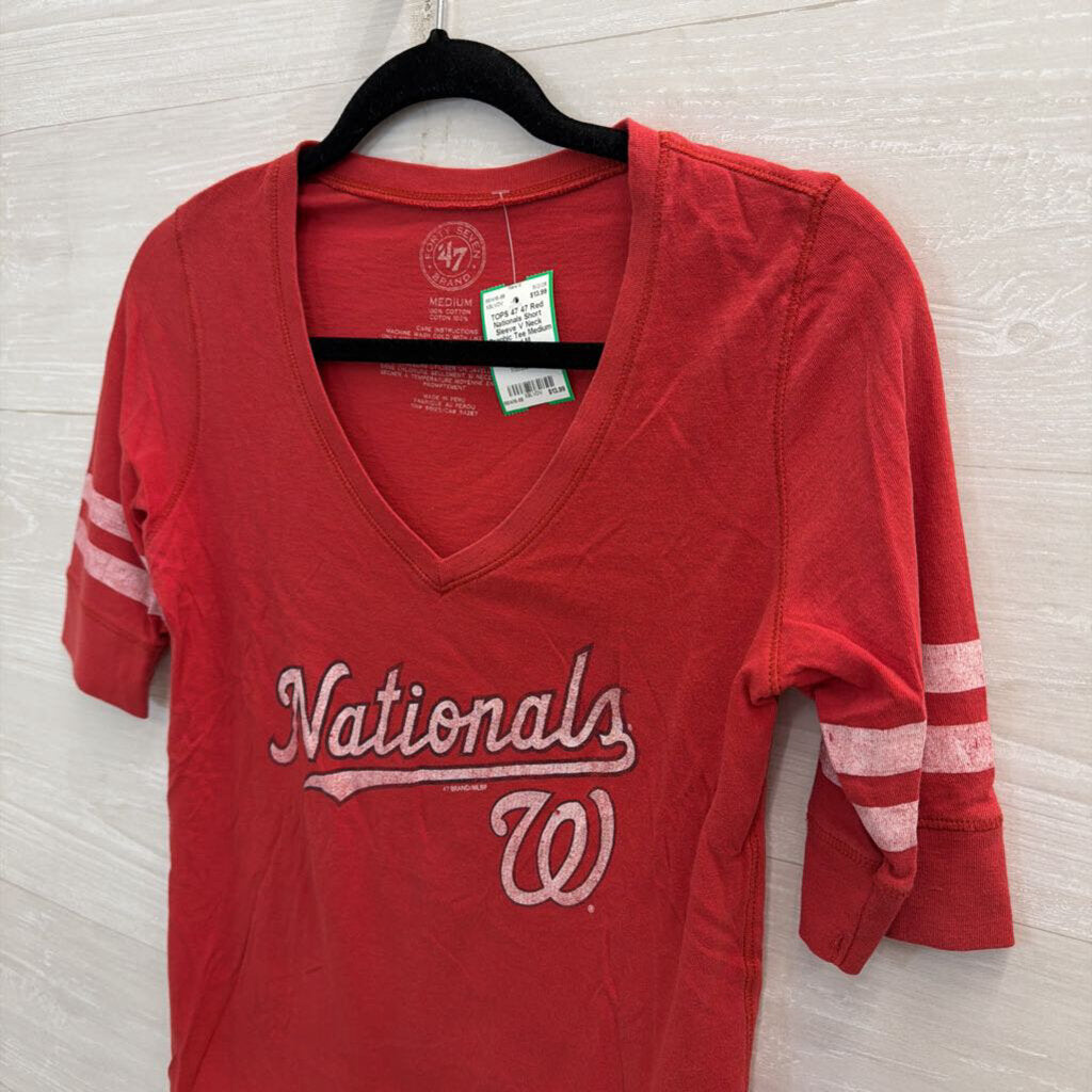 47 Red Nationals Short Sleeve V Neck Graphic Tee Medium