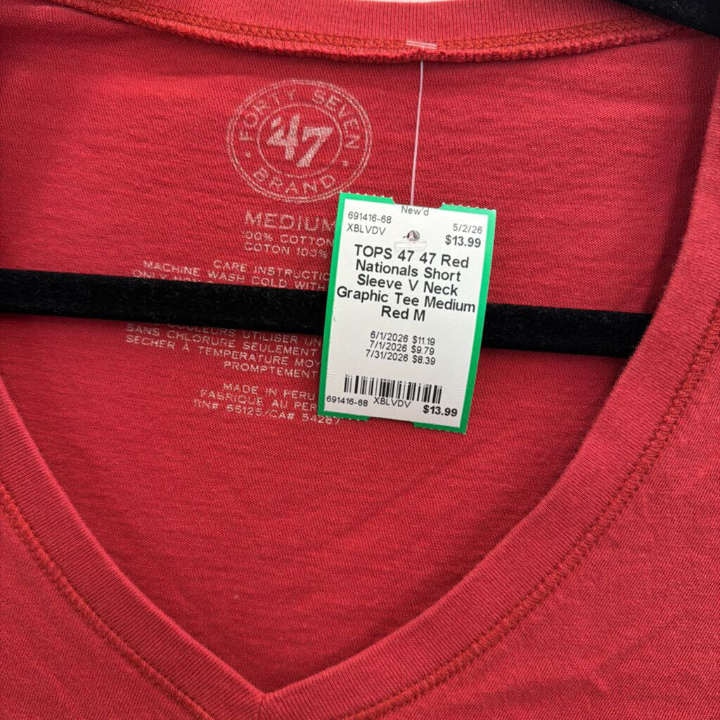 47 Red Nationals Short Sleeve V Neck Graphic Tee Medium