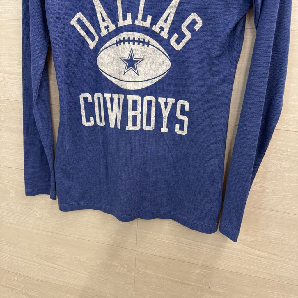 Cowboys Her Style Blue Long Sleeve Graphic Tee Medium