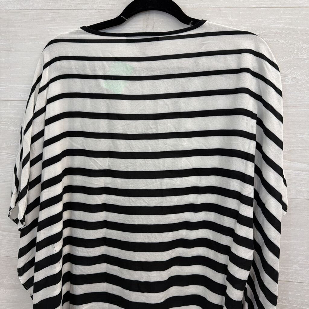 Karen Kane White/ Black Striped Boxy Top Small
