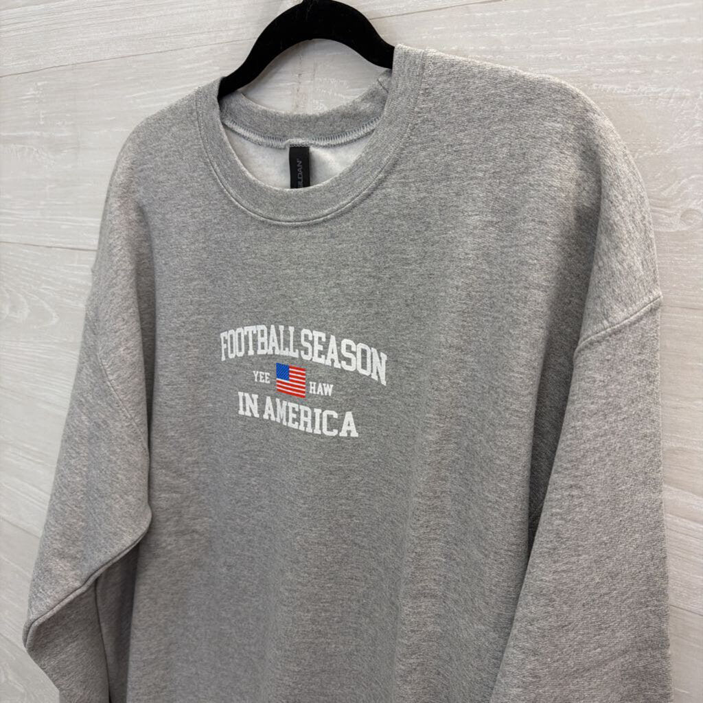 Gildan Grey Football Season In American Crewneck Sweatshirt Large